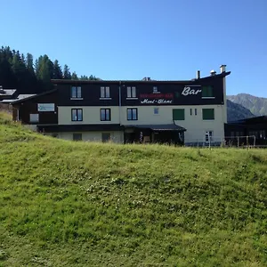Le Petit Mont Blanc , Peisey-Nancroix France