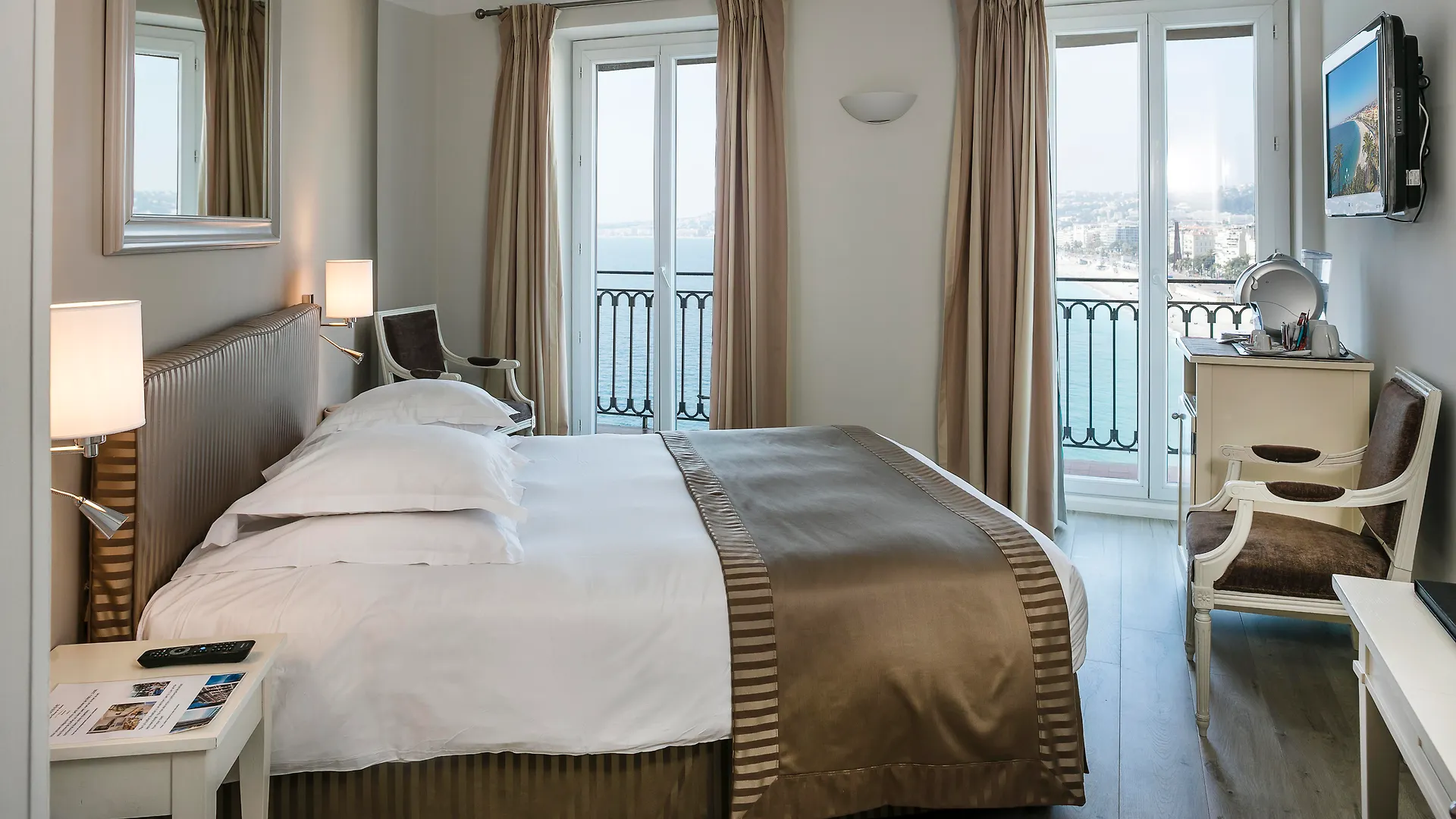 Hotel Suisse Nice France